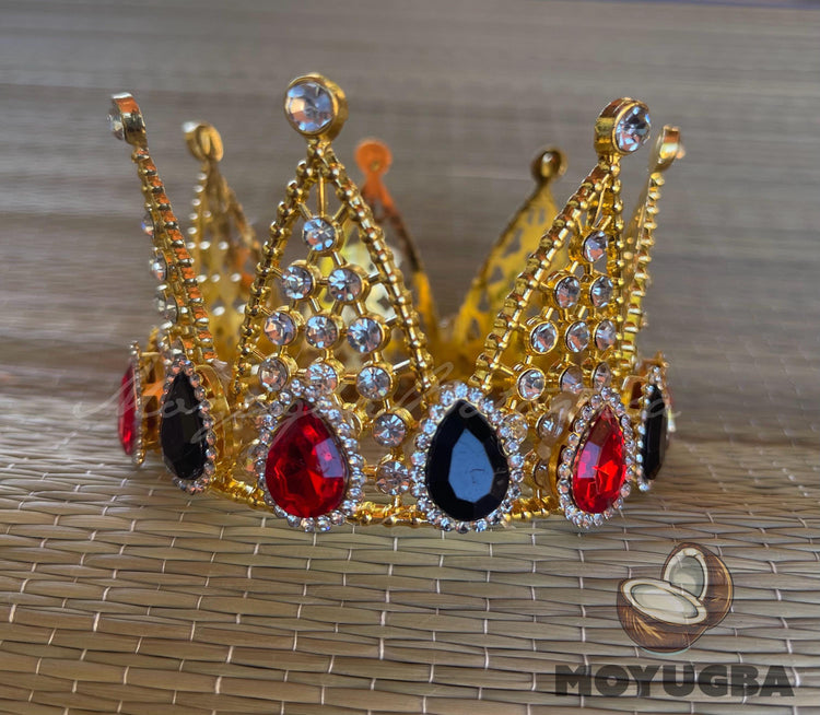 Crowns/ Coronas/ Hats